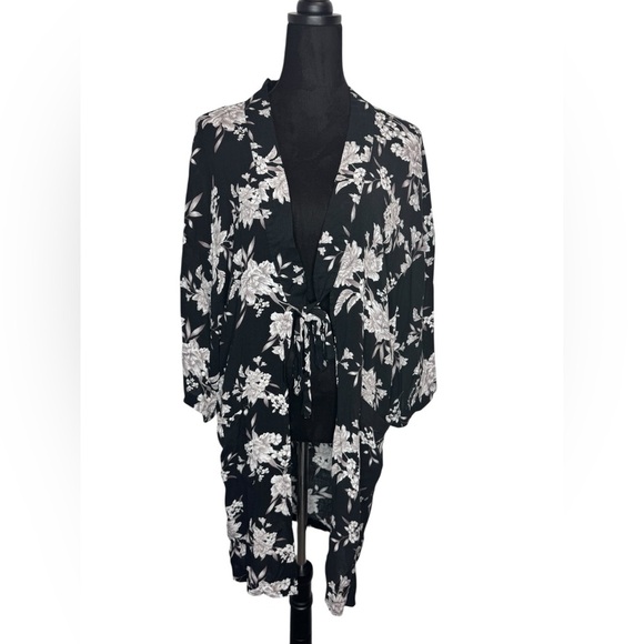 Spiritual Gangster Maya Kimono - Picture 3 of 11